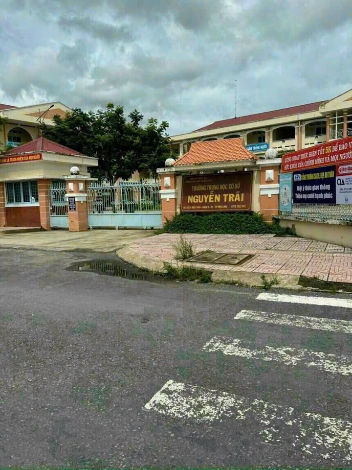 Đất nền 2 mặt tiền Nguyễn Trãi, Vĩnh Long 190m² - Giá chỉ 16 triệu/m², thương lượng!