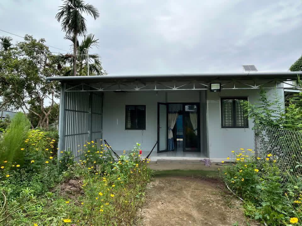 Nhà đẹp 500m² tại Đông Thành, Vĩnh Long - Không gian yên tĩnh, mát mẻ chỉ 990 triệu!