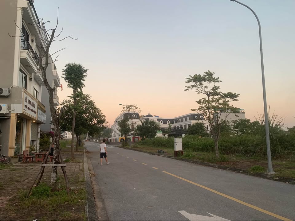 Đất nền KĐT TNR Stars Thắng City Hiệp Hòa 94m² giá 3 tỷ - Sổ đỏ chính chủ!