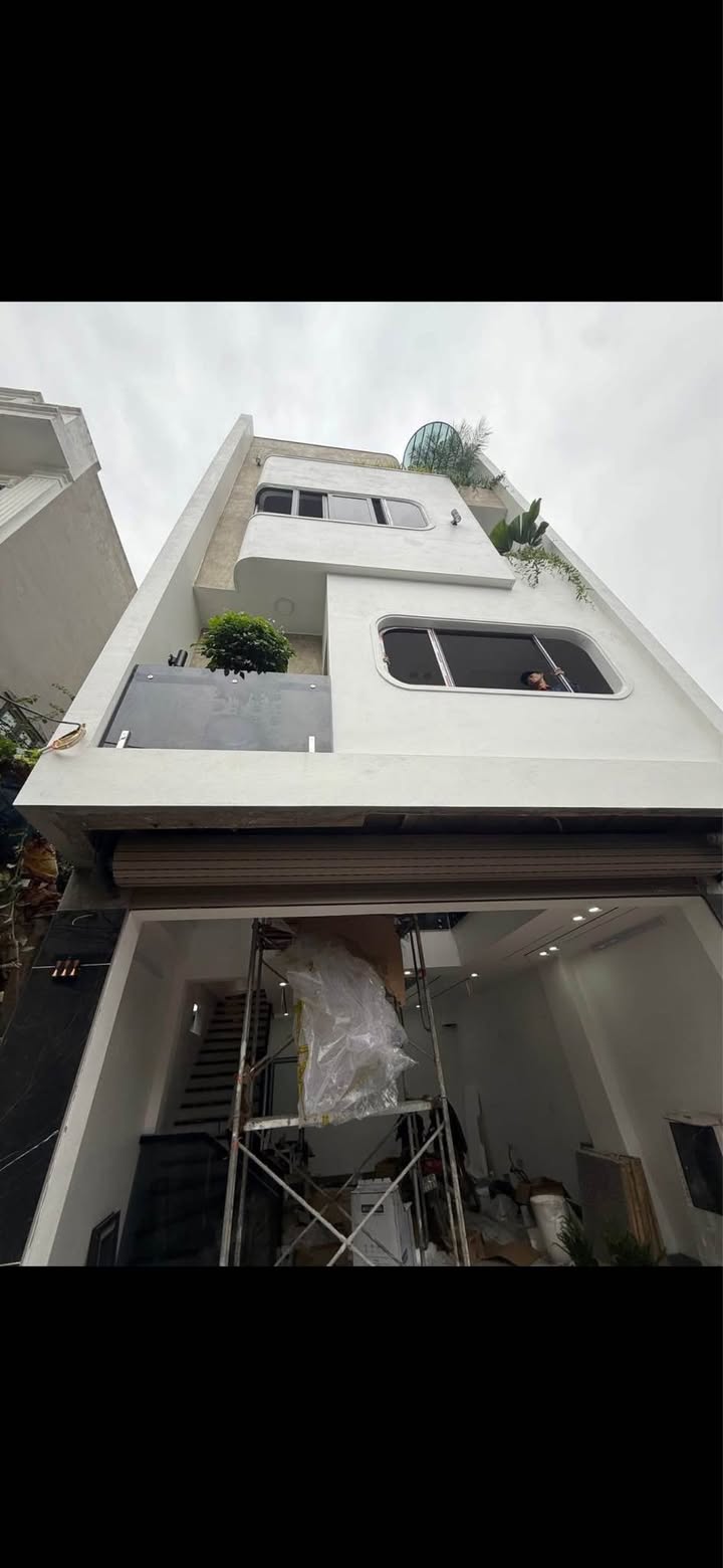 Nhà 3,5 tầng mặt đường Thanh Bình, 48m² giá 3,68 tỷ - Đầu tư sinh lời!