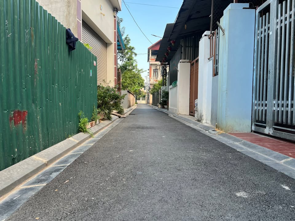 Nhà 1 tầng 1 tum tại Xuân Nộn 40m² giá 2 tỷ - Sẵn sàng sở hữu ngay!