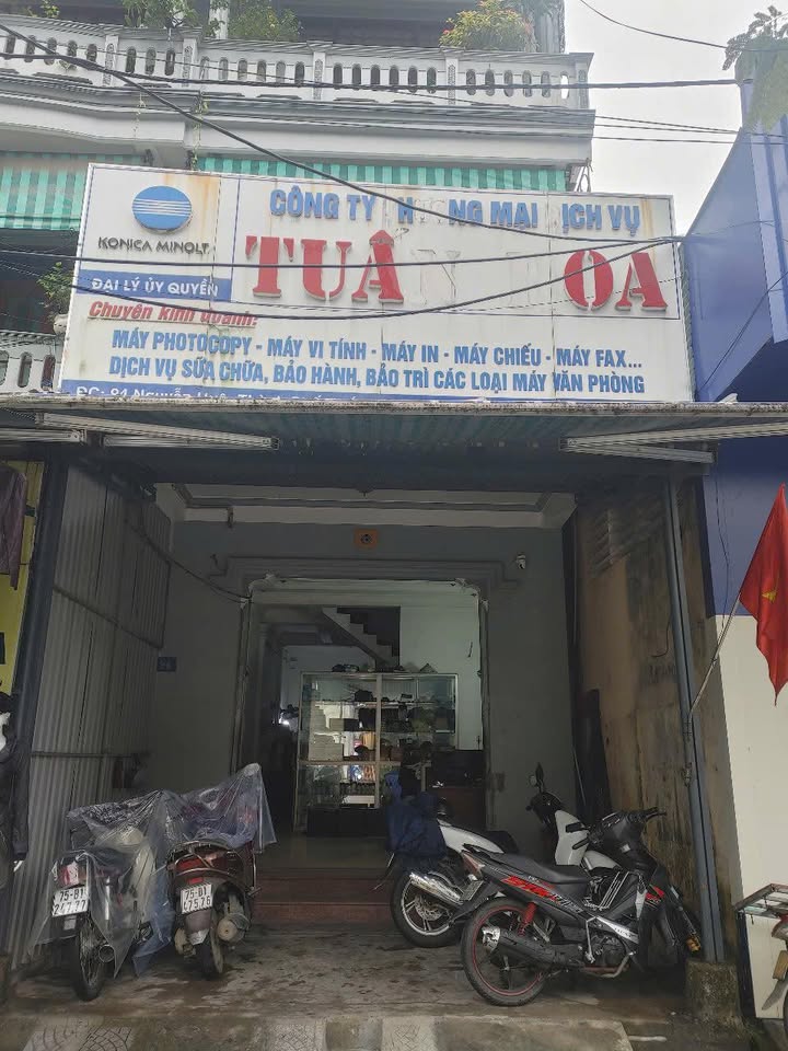 Cho thuê mặt tiền Nguyễn Huệ 50m² giá 12 triệu - Phù hợp kinh doanh, văn phòng!