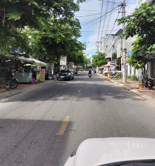 Nhà 3 tầng mặt tiền đường Ngô Mây, Quy Nhơn 48m² giá 5 tỷ - Đầu tư sinh lời ngay!