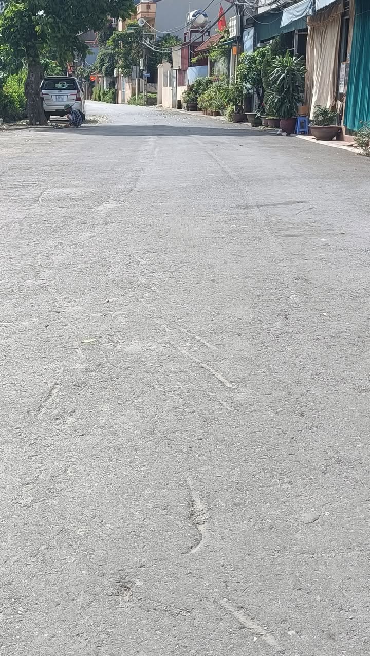 Đất Đa Tốn, Gia Lâm 44m² giá 3,2 tỷ - Sổ đỏ chính chủ, ngõ rộng!