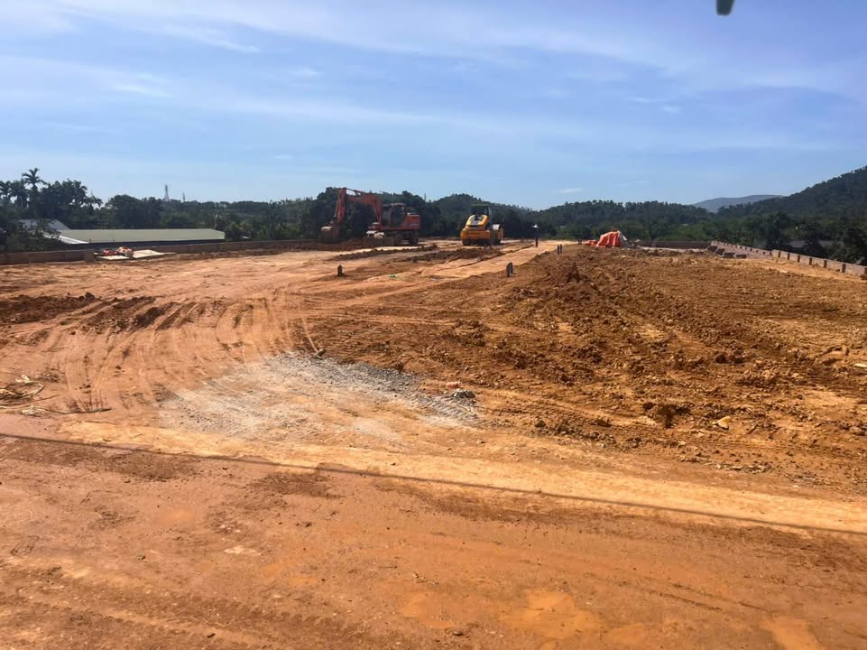 Đất nền Hòa Thạch Quốc Oai 100m² - Mặt tiền 7m, giá thỏa thuận!