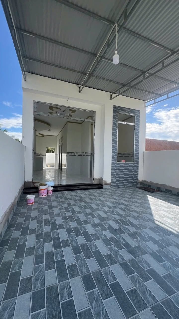 Nhà mới xây tại phường Thanh Điền, Châu Thành, Tây Ninh 99m² - Giá 670 triệu, sẵn sàng vào ở!