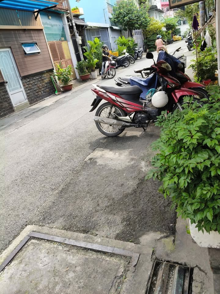 Nhà nguyên căn cho thuê đường Nguyễn Sỹ Sách, quận Tân Bình 40m² giá 7 triệu - Sẵn sàng vào ở ngay!