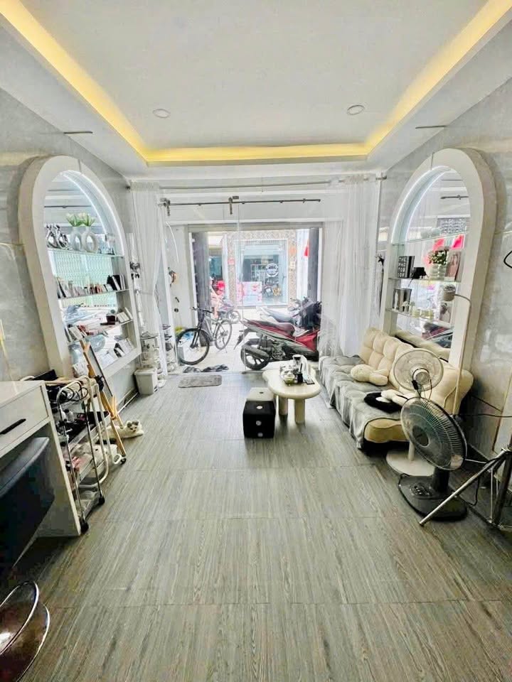 Nhà nguyên căn cho thuê đường Số 9, Gò Vấp 48m² giá 11 triệu - Kinh doanh tấp nập!