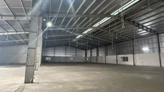 Nhà xưởng 2400m² tại Yên Xuân, Thạch Thất, giá 2 tỷ - Cơ hội đầu tư tuyệt vời!