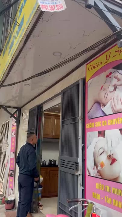 Nhà phố Phương Mai, Đống Đa 24m² giá 4.2 tỷ - Kinh doanh ổn định, không quy hoạch!