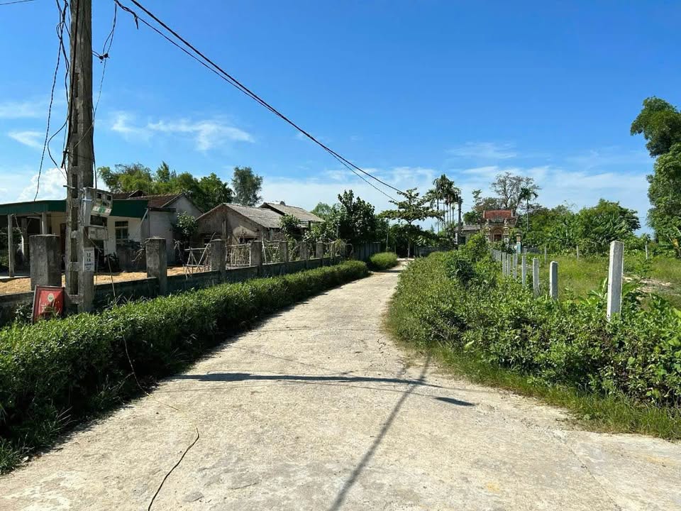 Đất Cẩm Bình, Cẩm Xuyên 950m² giá 2 tỷ - Phù hợp làm nhà vườn hoặc phân lô!