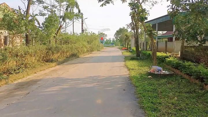 Đất nền 2 mặt tiền Thạch Xuân 150m² giá thỏa thuận - Đường nhựa rải thảm