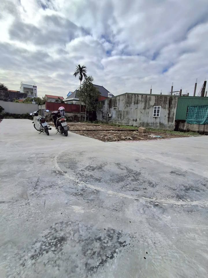 Nhà riêng tổ 6 thị trấn An Dương 47m² giá 1.79 tỷ - Ngõ ôtô đỗ cửa, đầy đủ tiện ích!