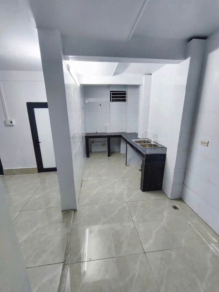 Nhà bán Đông Triều 158m² giá 3.2 tỷ - Hướng Nam, mặt tiền rộng!