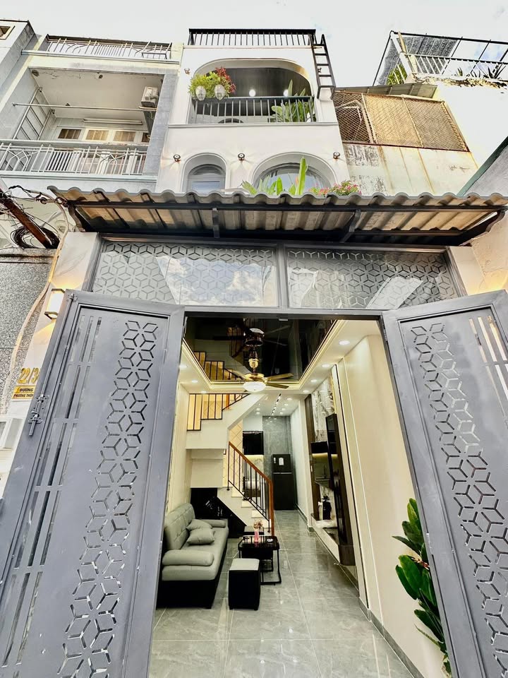 Nhà riêng đường Số 21, Gò Vấp 30m² giá 4.85 tỷ - Full nội thất, an ninh tốt!