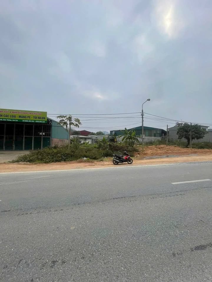 Đất thổ cư Bản Phiệt 122.9m² giá 1.17 tỷ - Mặt tiền đường chính thuận tiện!