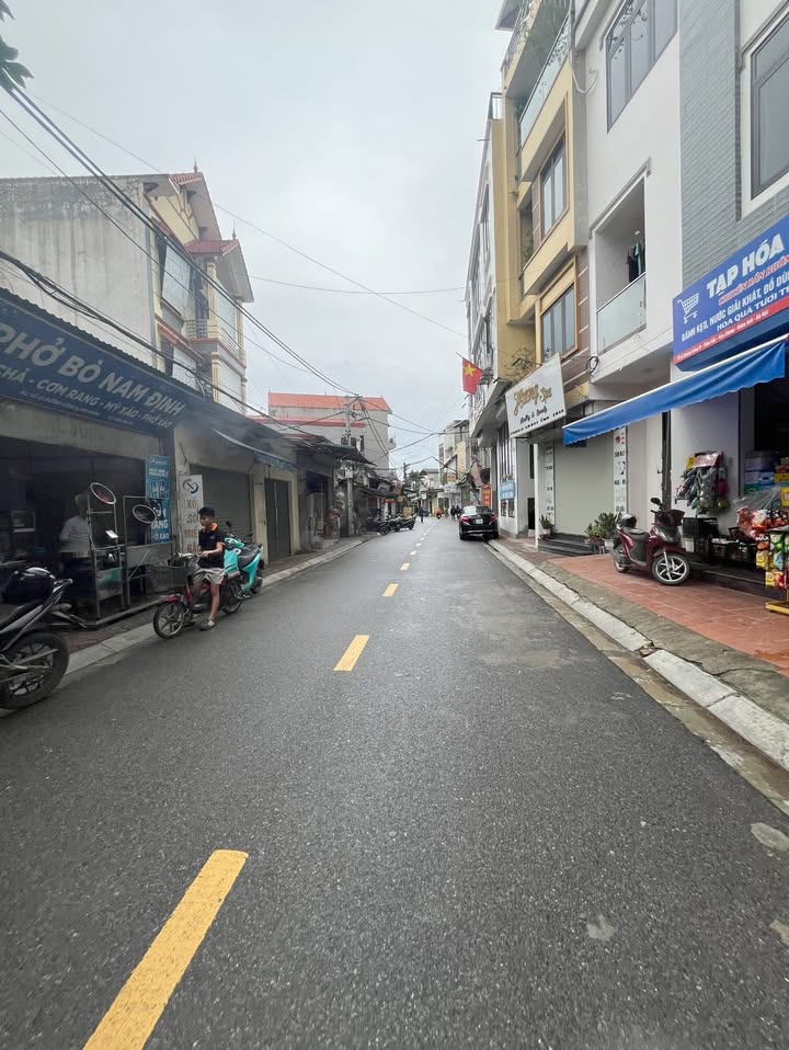 Lô đất Kim Chung, Đông Anh 80m² giá 5 tỷ - Mặt tiền nở hậu đẹp, ô tô vào tận nơi!