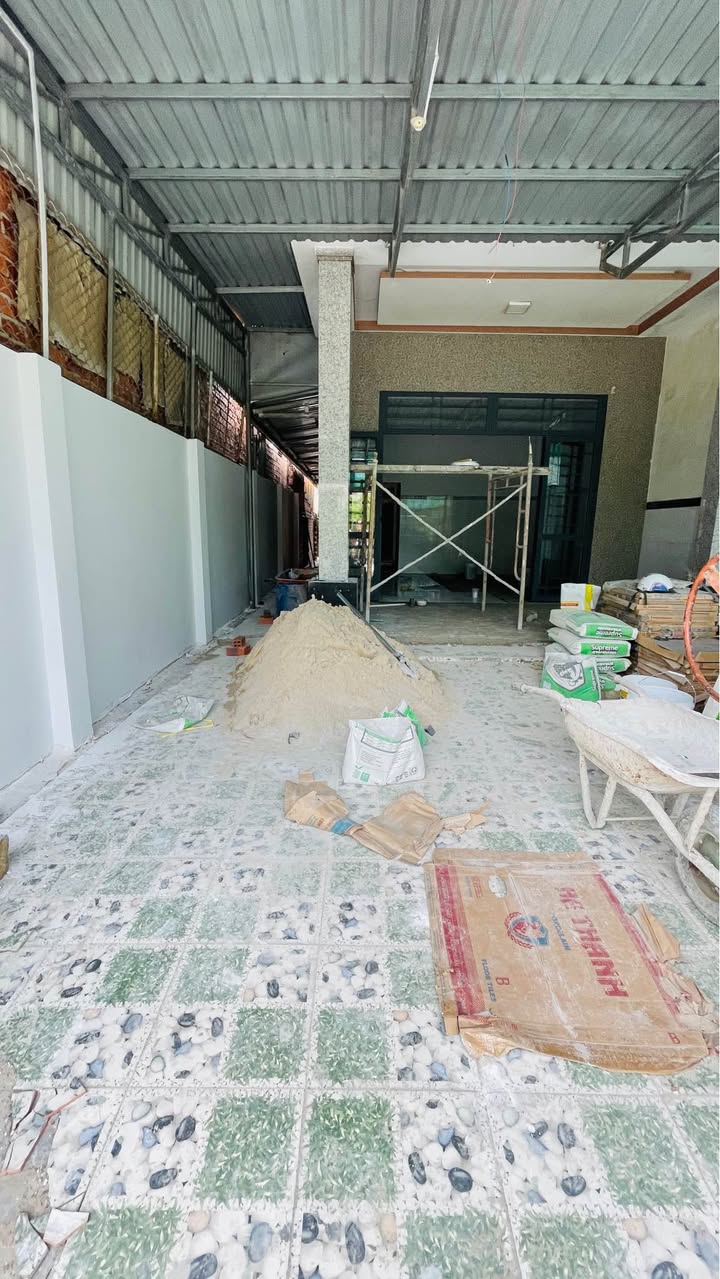 Nhà mái thái hiện đại Ninh Thạnh 195m² giá 1.29 tỷ - Cơ hội vàng không thể bỏ lỡ!