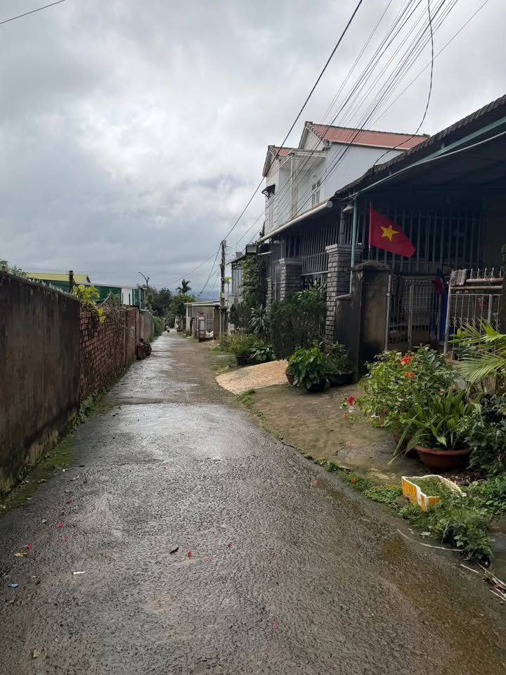 Nhà cấp 4 An Bình 102m² giá 1.65 tỷ - Sẵn sàng vào ở ngay!