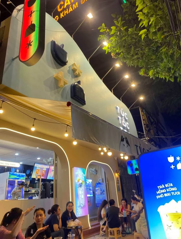 Cho thuê nhà mặt tiền Trần Hưng Đạo, Ninh Kiều - Diện tích 227.5m², Kinh doanh thuận lợi!