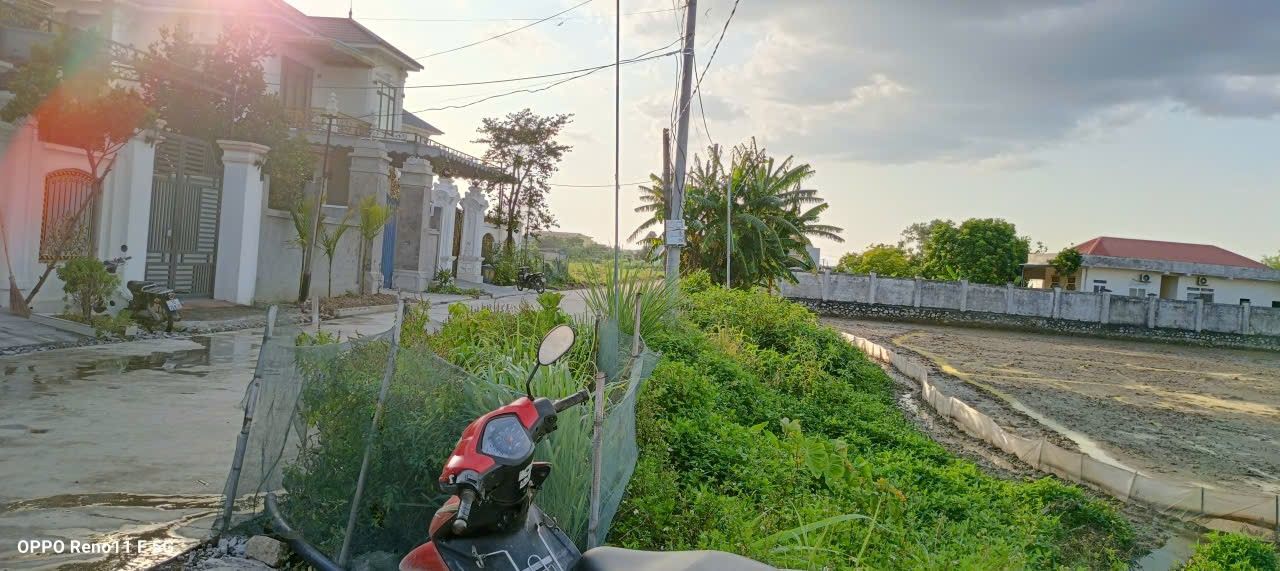 Đất nền Gia Tiến 149m² giá thỏa thuận - Cơ hội đầu tư tuyệt vời!