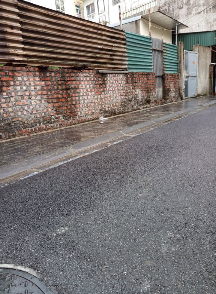 Đất nền 45.6m² tại thị trấn Đông Anh - Giá đầu tư chỉ 3 tỷ VND!