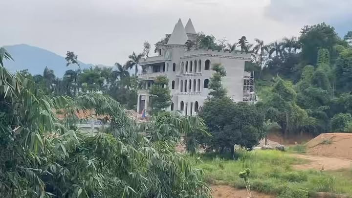 Đất thổ cư Vân Hòa, Ba Vì 9600m² giá 55 tỷ - Đầu tư sinh lời hấp dẫn!