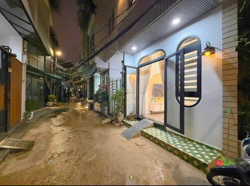 Nhà cho thuê đường Hoàng Hoa Thám, Hải Châu 60m² giá chỉ 3 triệu - Trải nghiệm sống đẳng cấp!