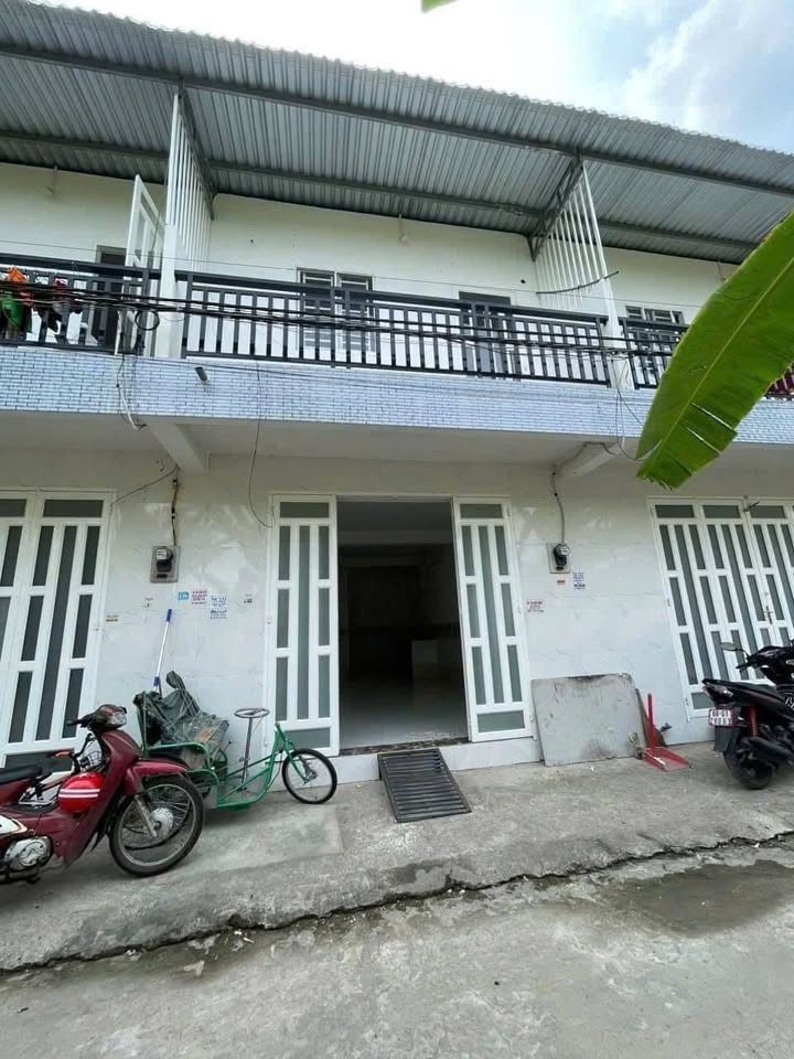 Nhà cho thuê Hẻm Đồng Văn Cống, Bình Thuỷ 40m² chỉ 4 triệu/tháng - Tiện nghi đầy đủ!