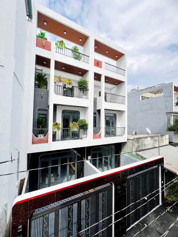 Nhà phố Thạnh Xuân 43, Q12 74.8m² giá 5.85 tỷ - Nhà mới full nội thất!