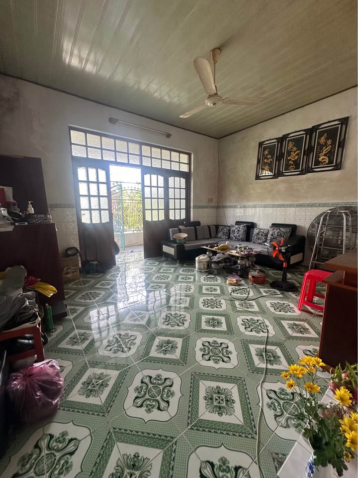 Nhà cấp 4 mặt tiền Lê Duẩn Phan Thiết 85m² giá 1.49 tỷ - Sẵn sàng cho gia đình bạn!