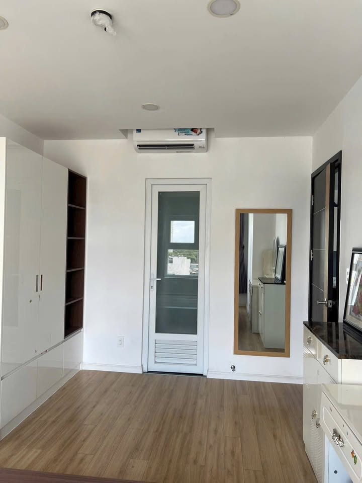 Căn hộ Xi Grand Court Quận 10 50m² giá 15 triệu - Full nội thất, view thoáng