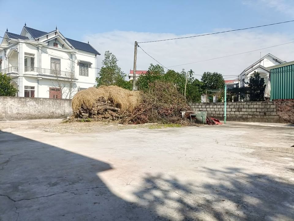 Đất góc 2 mặt đường tại Minh Khai, Vũ Thư 75m² giá chỉ 600 triệu - Cơ hội đầu tư không thể bỏ lỡ!