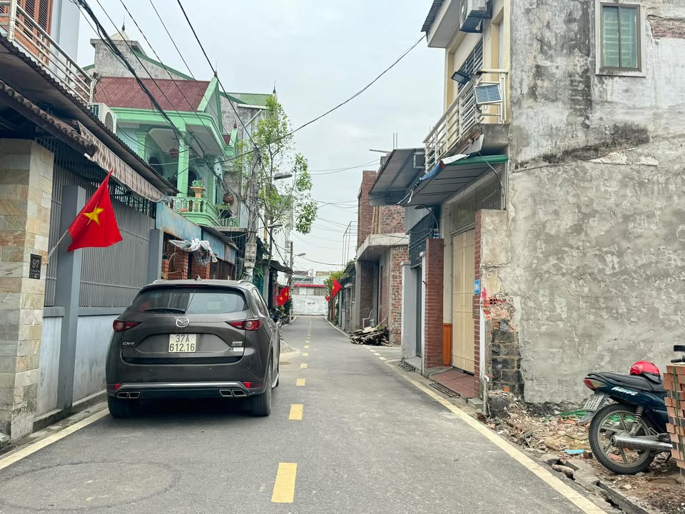 Nhà riêng mặt đường Hoàng Văn Tâm, phường Trường Thi 75m² giá chỉ 4.7 tỷ - Cơ hội hiếm có!