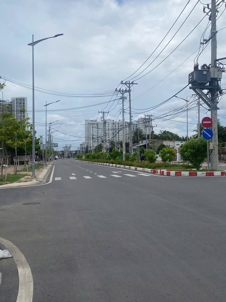 Đất thương mại dịch vụ mặt tiền Tạ Quang Bửu Q.8 - Diện tích 1238m², giá 78 triệu/m²