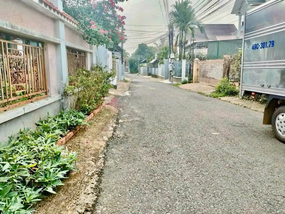 Đất nền Hẻm 30 Tây Sơn, Bảo Lộc 104m² giá chỉ 1.65 tỷ - Đầu tư sinh lời ngay!