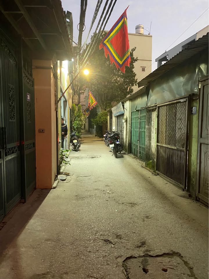 Nhà phố An Dương 30m² giá 6.7 tỷ - Gần hồ Tây, chính chủ