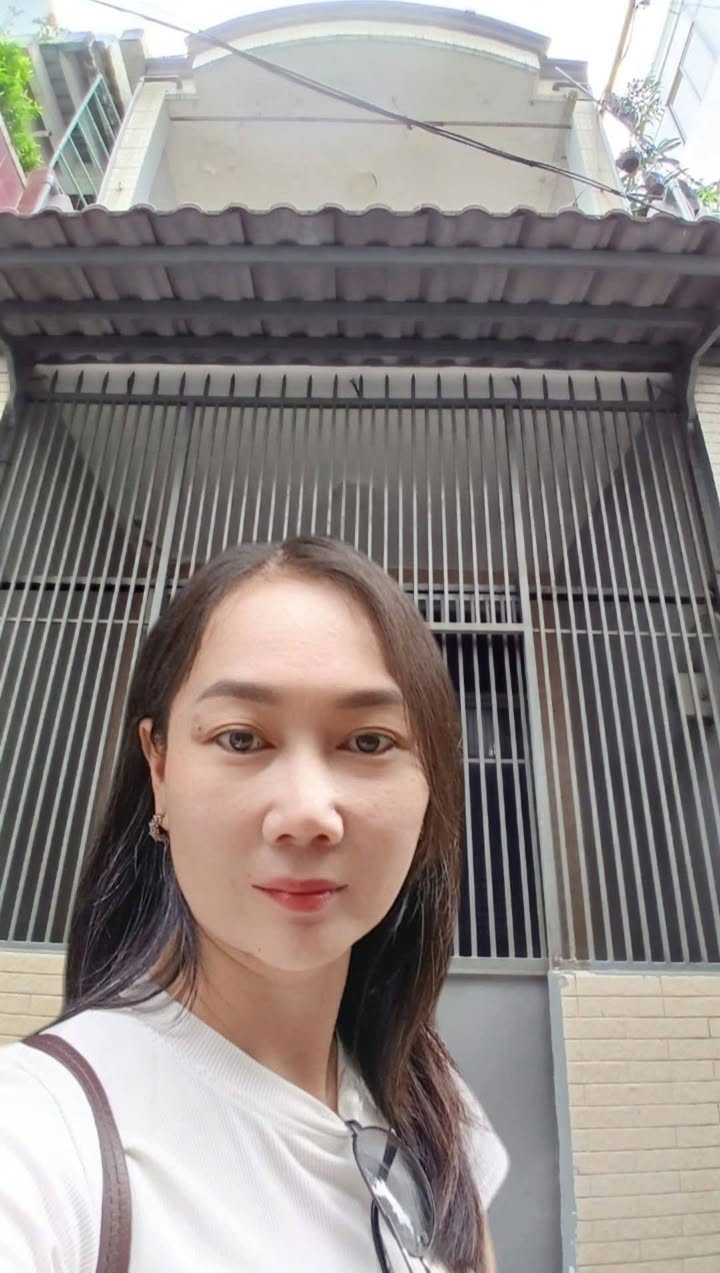 Nhà đẹp Hưng Phú, Quận 8, 41.85m² giá 5.05 tỷ - Vị trí kết nối trung tâm tiện lợi!