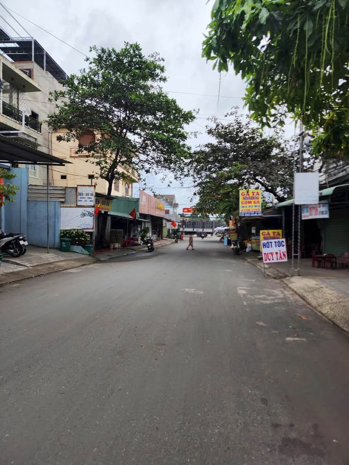 Nhà mặt tiền kinh doanh Long Bình Tân 269.5m² giá 6.8 tỷ - Siêu vị trí đắc địa!