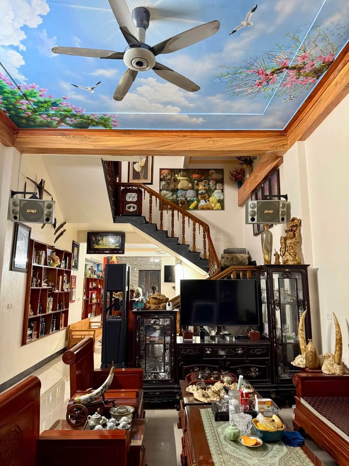 Nhà 2 tầng Phú Sơn 78m² giá 3 tỷ - Ô tô đỗ cửa, khu dân trí cao!