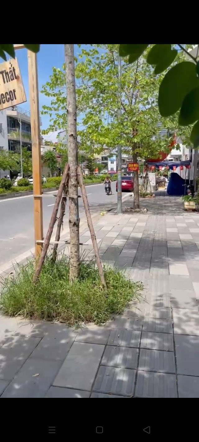 Nhà lô góc mặt đường Đông Khê 43m² giá 2.8 tỷ - Đầu tư sinh lời ngay!