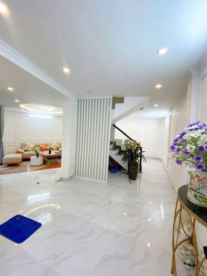 Nhà mặt đường Nguyễn Tường Loan, Lê Chân, Hải Phòng 40m² giá 4,5 tỷ - Cơ hội đầu tư hiếm có!