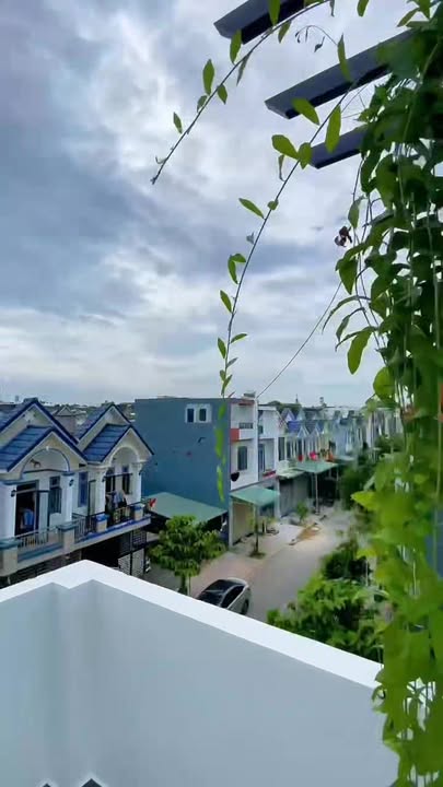 Nhà 4PN KDC Phú Hồng Thịnh 8, An Phú, 61.3m² giá 4.5 tỷ - Thiết kế siêu đẹp, lô góc thoáng mát!