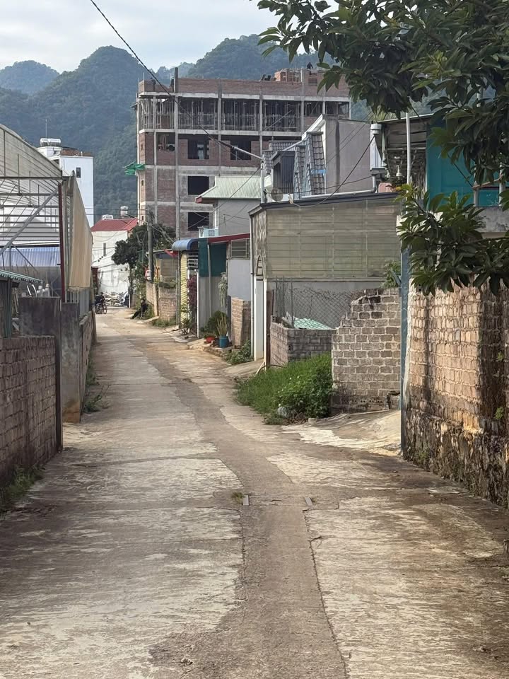 Đất nền Mộc Châu 138m² giá 3.6 tỷ - Vị trí trung tâm, cơ hội đầu tư vàng!