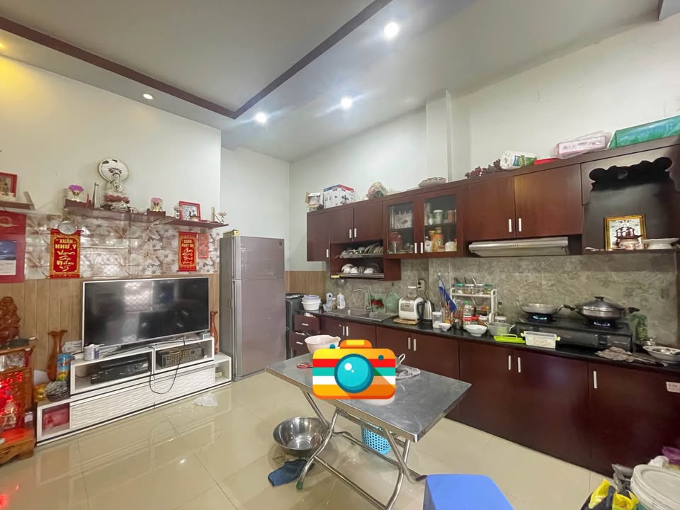 Nhà riêng 82m² tại khu Tái định cư Vĩnh Quang, Rạch Giá - Giá chỉ 1,9 tỷ thương lượng nhẹ!