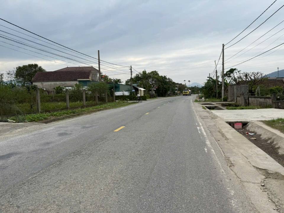 Đất nền mặt tiền kinh doanh đường Việt Lào, 150m², giá 1.7 tỷ - Đầu tư sinh lời ngay!