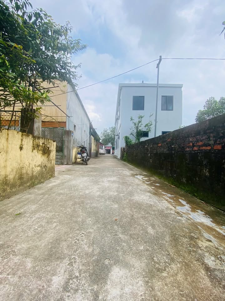 Nhà phố Thạch Linh, Hà Tĩnh 129.6m² - Vị trí thuận lợi, giá tốt!