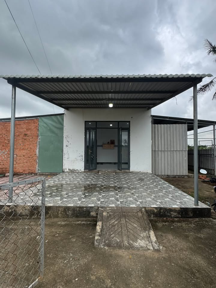 Nhà giá rẻ tại Phú Thạnh, Tân Phú Đông 695m² chỉ 550 triệu - Đầu tư sinh lời!