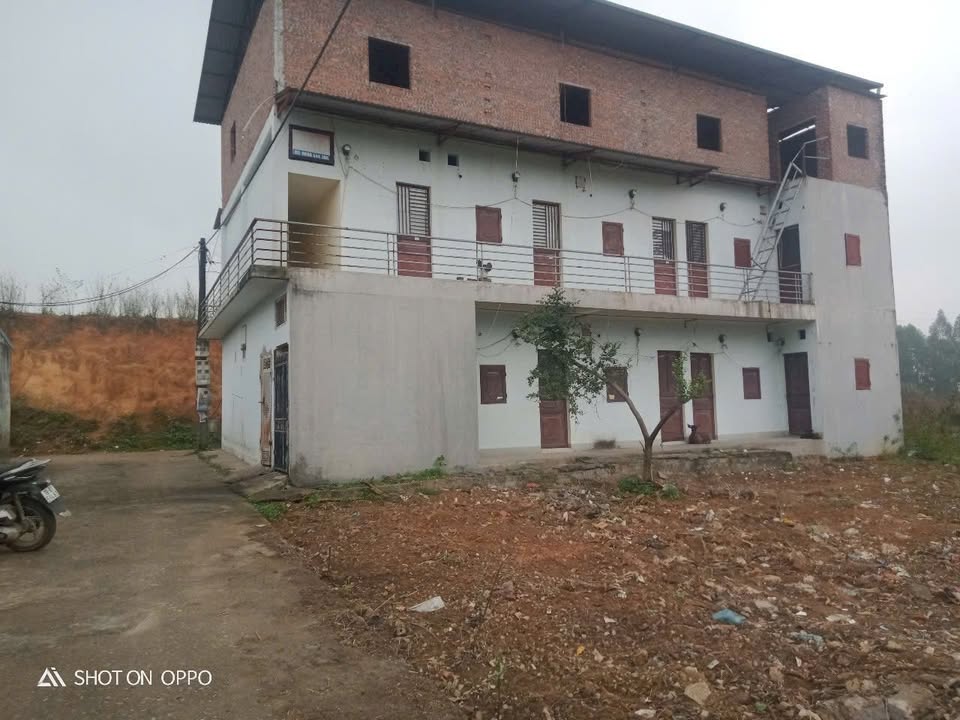 Nhà trọ 3 tầng 152.5m² tại Thụy Vân, giá chỉ 2 tỷ - Đầu tư sinh lời ngay!