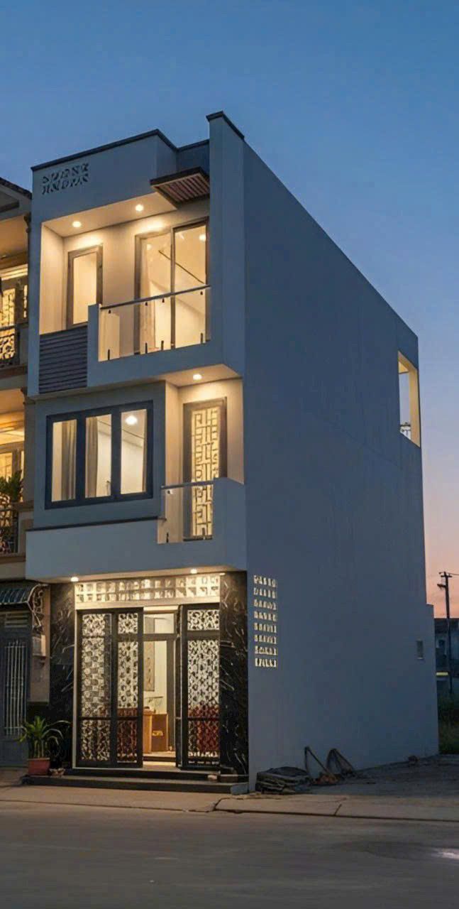 Nhà 3 tầng Hùng Vương, 56m² giá 3.5 tỷ - An ninh tốt, ô tô đỗ cửa!